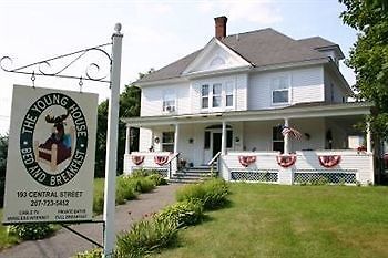 The Young House Bed And Breakfast Millinocket Exteriér fotografie